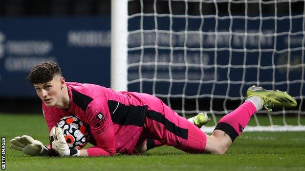 Jamie Pardington: Grimsby sign former Wolves keeper on short-term deal - BBC Sport