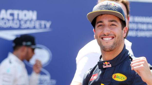 Monaco GP: Daniel Ricciardo beats Mercedes to pole - BBC Sport