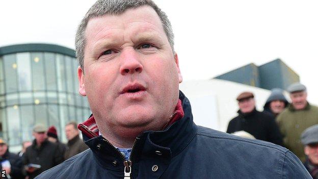 Irish Grand National: General Principle wins at Fairyhouse - BBC Sport