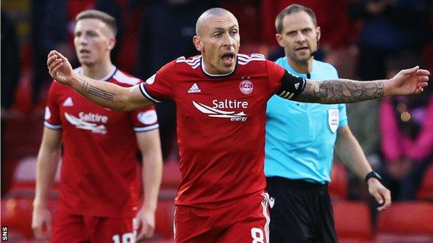 L'ancien skipper du Celtic, Scott Brown, vise à aider Aberdeen à remporter une première victoire en neuf matchs