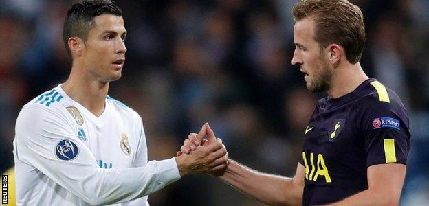 Ronaldo and Harry Kane shake hands after the Champions League match between Real Madrid and Tottenham at the Bernabeu on 18 October
