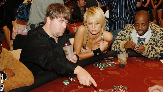 Chris Moneymaker และ Paris Hilton ในปี 2548
