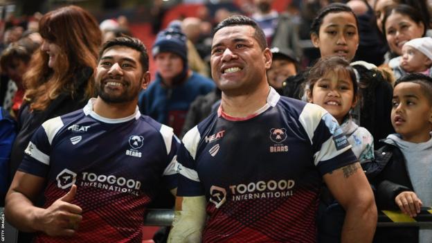 Brothers Charles and Siale Piutau