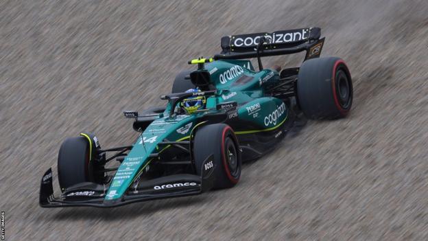 Fernando Alonso's car   takes a travel   done  the gravel successful  Barcelona