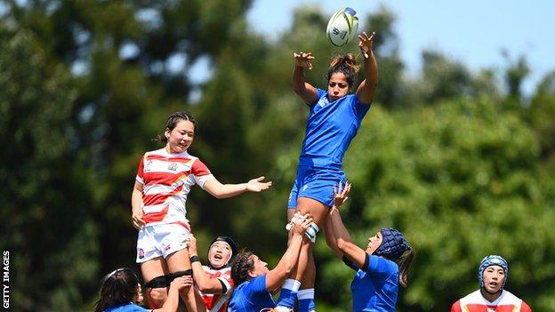 Italy's Sara Tounesi wins a line-out during the World Cup game against Japan
