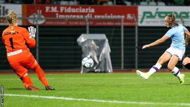 Georgia Stanway scoring for Manchester City against Lugano Women