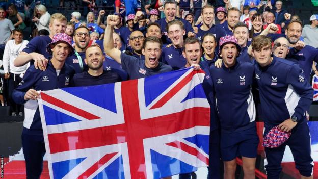 Great Britain celebrate reaching the Davis Cup finals