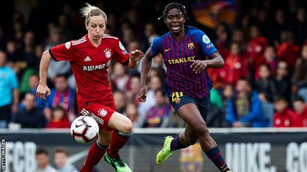 Asisat Oshoala playing for Barcelona against Bayern Munich in the Women's Champions League