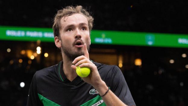 Daniil Medvedev shushes the crowd at the Paris Masters