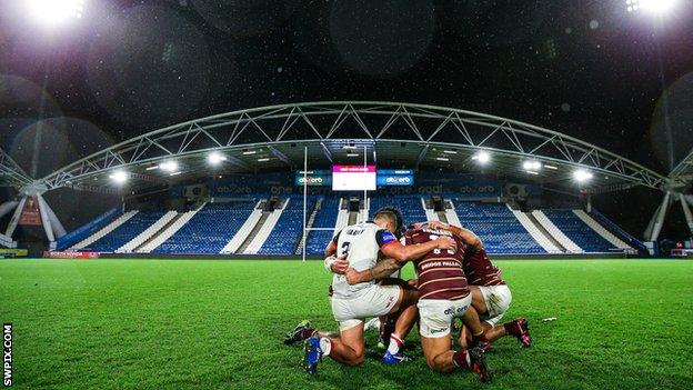 Toronto and Huddersfield players