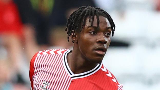 Romeo Lavia: Liverpool have third bid for midfielder rejected by  Southampton - BBC Sport