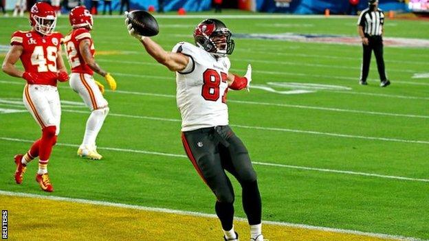 Rob Gronkowski scores a touchdown during Super Bowl 55