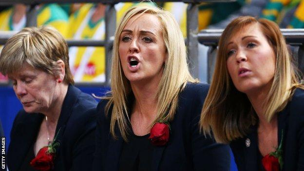 Tracey Neville Given Permanent England Netball Head Coach Role Bbc Sport