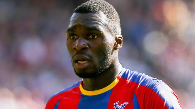 Christian Benteke: Crystal Palace striker undergoes knee surgery - BBC Sport
