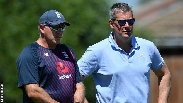 Ashes: Ashley Giles defends Chris Silverwood role and says England defeat  will be reviewed - BBC Sport