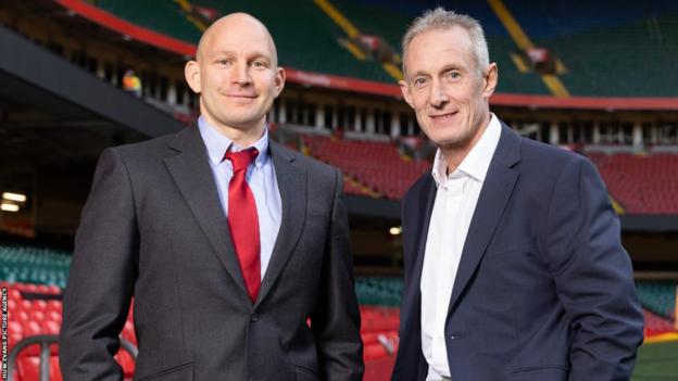 Wales Under-20s head coach Richard Whiffin (left) will work with Rob Howley