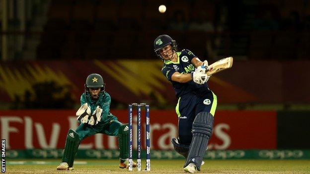 Ireland's Clare Shillington in action against Pakistan
