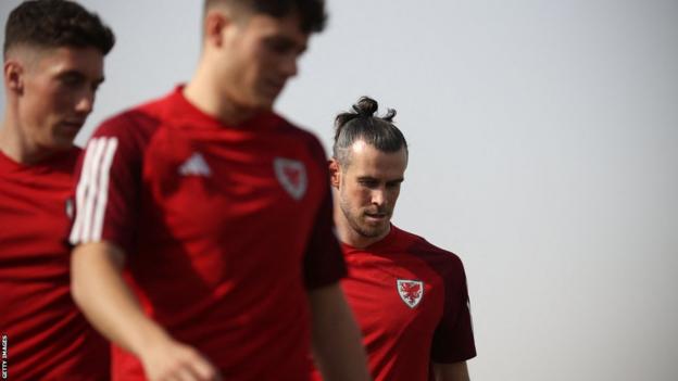 Wales players train in Qatar