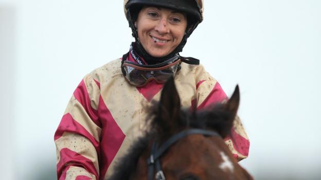 Hayley Turner Retiring Female Jockey Second In Final Uk Race Bbc Sport 