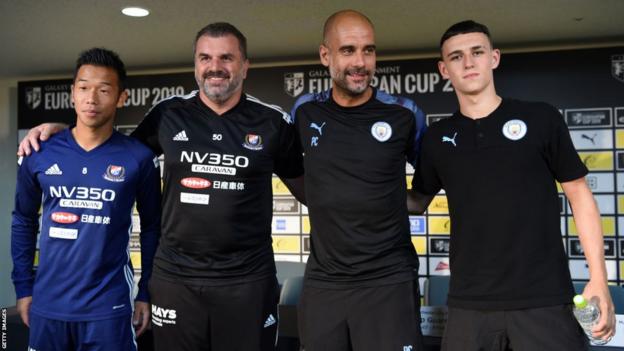 Takuya Kida of Yokohama F.Marinos , Ange Postecoglou of Yokohama F.Marinos, plus Manchester City manager Pep Guardiola and Phil Foden