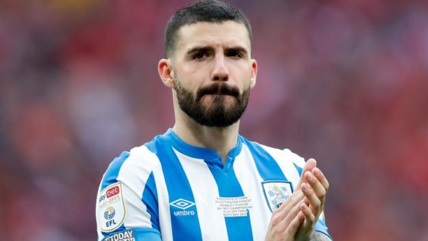 Pipa: West Bromwich Albion sign ex-Huddersfield full-back on loan from  Ludogorets - BBC Sport