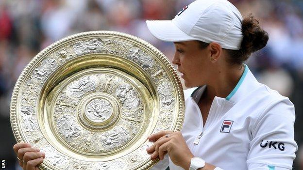 Ashleigh Barty wins first Wimbledon title on idol Cawley's anniversary