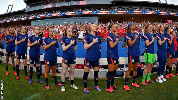 Megan Rapinoe: US women's co-captain urges team-mates to follow her in  White House protest - BBC Sport