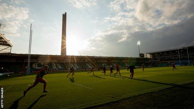 General shot of Sale against Northampton