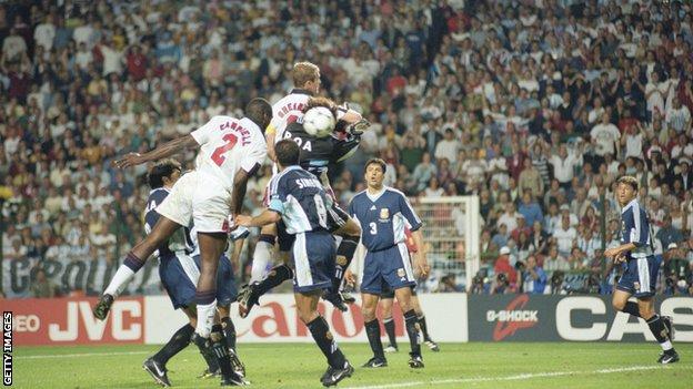 Sol Campbell scores but then sees his goal disallowed