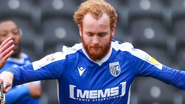 Connor Ogilvie: Gillingham defender rejects new deal and leaves League One  side - BBC Sport
