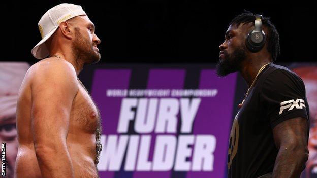 Tyson Fury (left) and Deontay Wilder