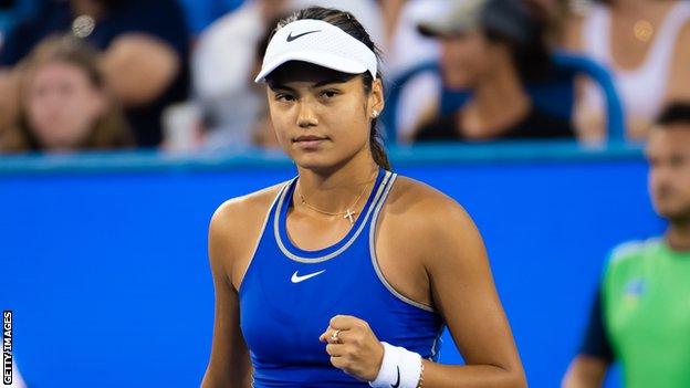 Emma Raducanu celebrates beating Serena Williams in the Western and Southern Open in Cincinnati