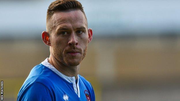 Bolton Wanderers: Gethin Jones & Reiss Greenidge sign for Ian Evatt's ...