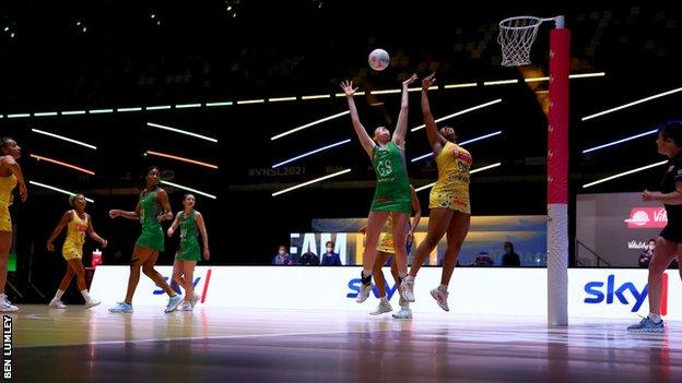 Netball Superleague Wins For Bath Lightning And Rhinos In Round 12 Bbc Sport