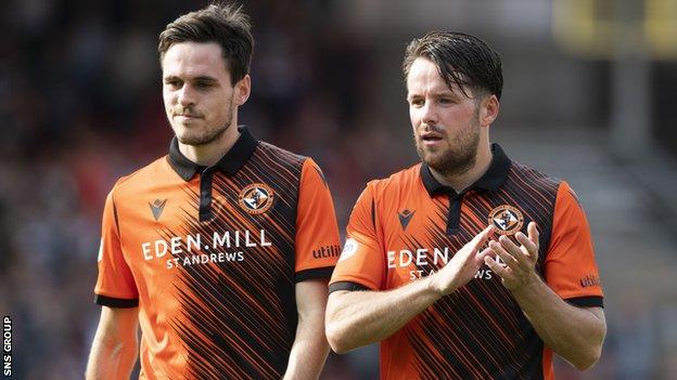 Dundee United paire Liam Smith et Marc McNulty