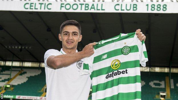 Maryan Shved with his Celtic shirt
