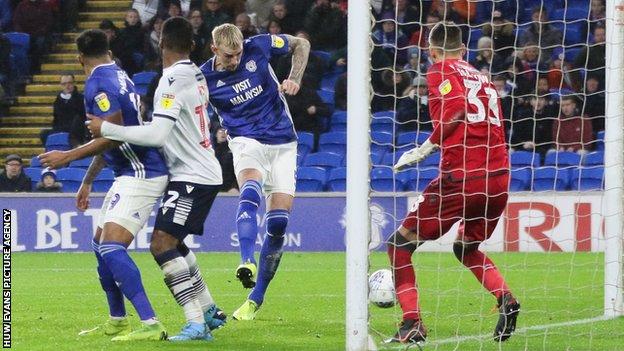 Millwall 1-1 Cardiff City: Harris takes a point on Den return - BBC Sport