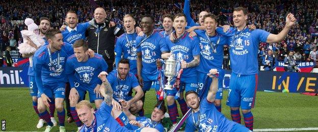 Inverness Caledonian Thistle celebrate after winning the 2015 Scottish Cup final