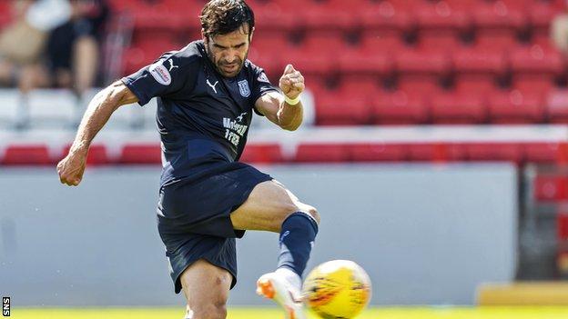 Sofien Moussa scores for Dundee against Stirling Albion