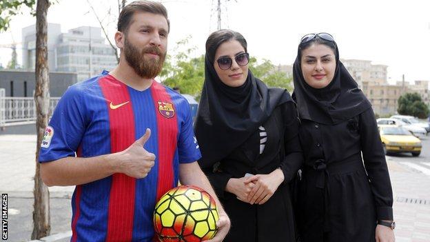 The Iranian Messi Barcelona Star S Lookalike Taken To Police Station Bbc Sport