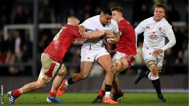 Max Ojomoh on the attack for England Under-20s