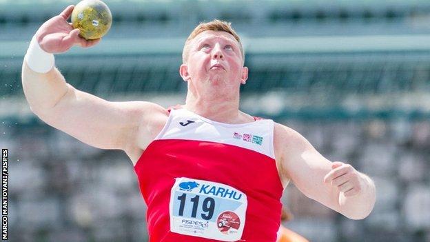Harrison Walsh Sets F44 Shot Put World Record Bbc Sport
