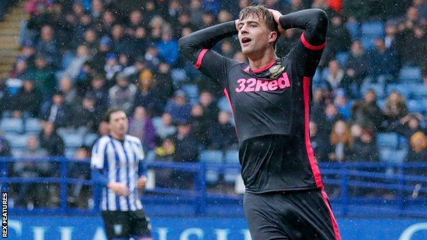 Sheffield Wednesday 0-2 Leeds United: Patrick Bamford, Willy