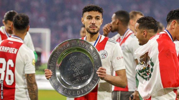 Morocco's Noussair Mazraoui with the Eredivisie trophy