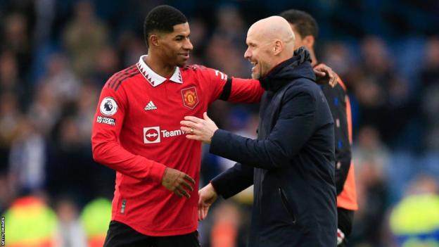 Manchester United's Marcus Rashford and manager Erik ten Hag celebrate beating Leeds