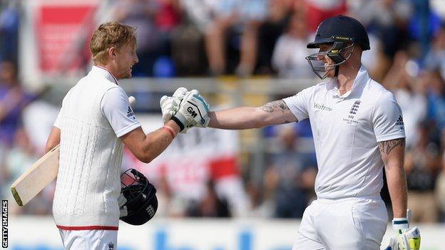 Joe Root (left) and Ben Stokes (right)