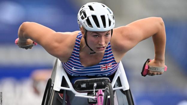 British wheelchair racer Sammi Kinghorn in action in Paris