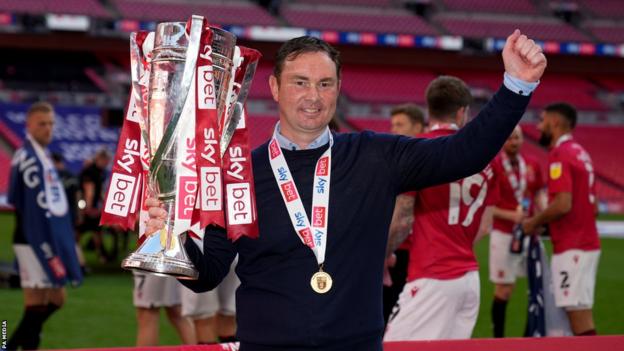 Derek Adams with the League Two play-off trophy