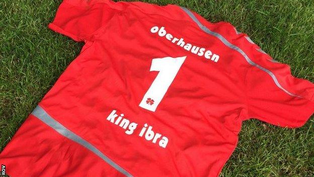 Rot-Weiss Oberhausen shirt with King Ibra on the back
