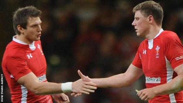 Rhys Priestland and Dan Biggar (L)